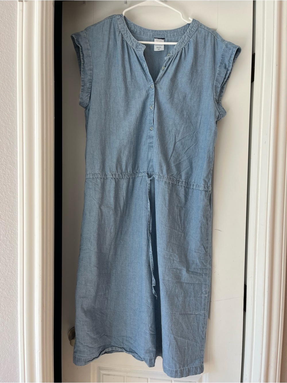 Light Blue Cotton Chambray Button Front Tie Waist Dress Sz M